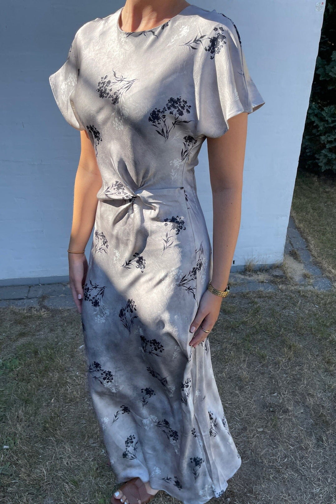 Sisters Point - Gista-Dr1 19353 - 813 - Grey/Flower Kjoler