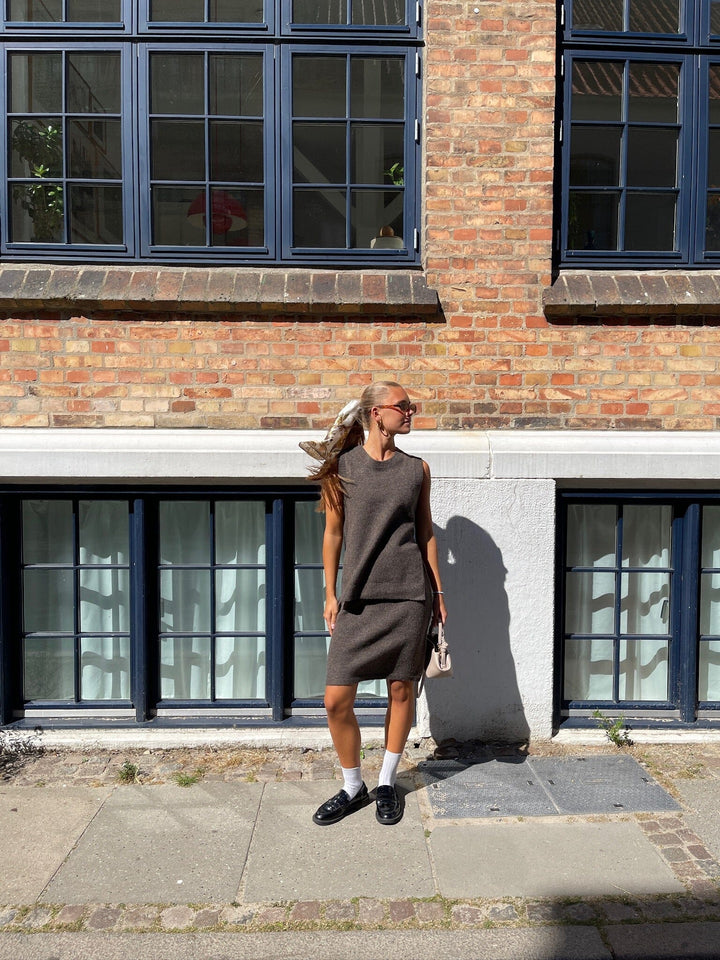 Sisters Point - Luca-Ve 19078 - 201 - Brown Mel. Strikbluser