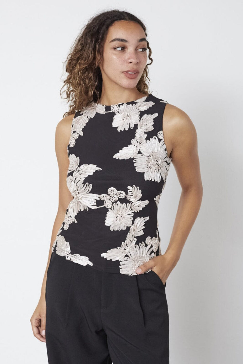 Sisters Point - Sis-Top 19309 - 811 - Black/Champagne