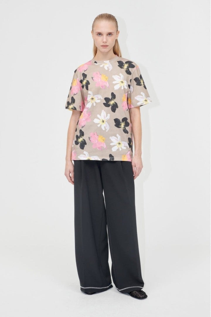 Stine Goya - 2243 Light Jersey, Short Sleeve T-shirtsg-pf25-t009-2243 - Wild Flowers