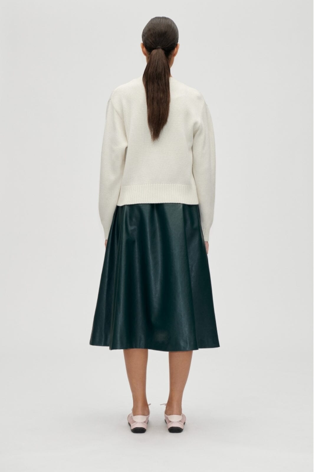 Stine Goya - 2359 Midweight Wool, Cropped Pocket Cardigansg-aw25-k045-2359 - Refugios