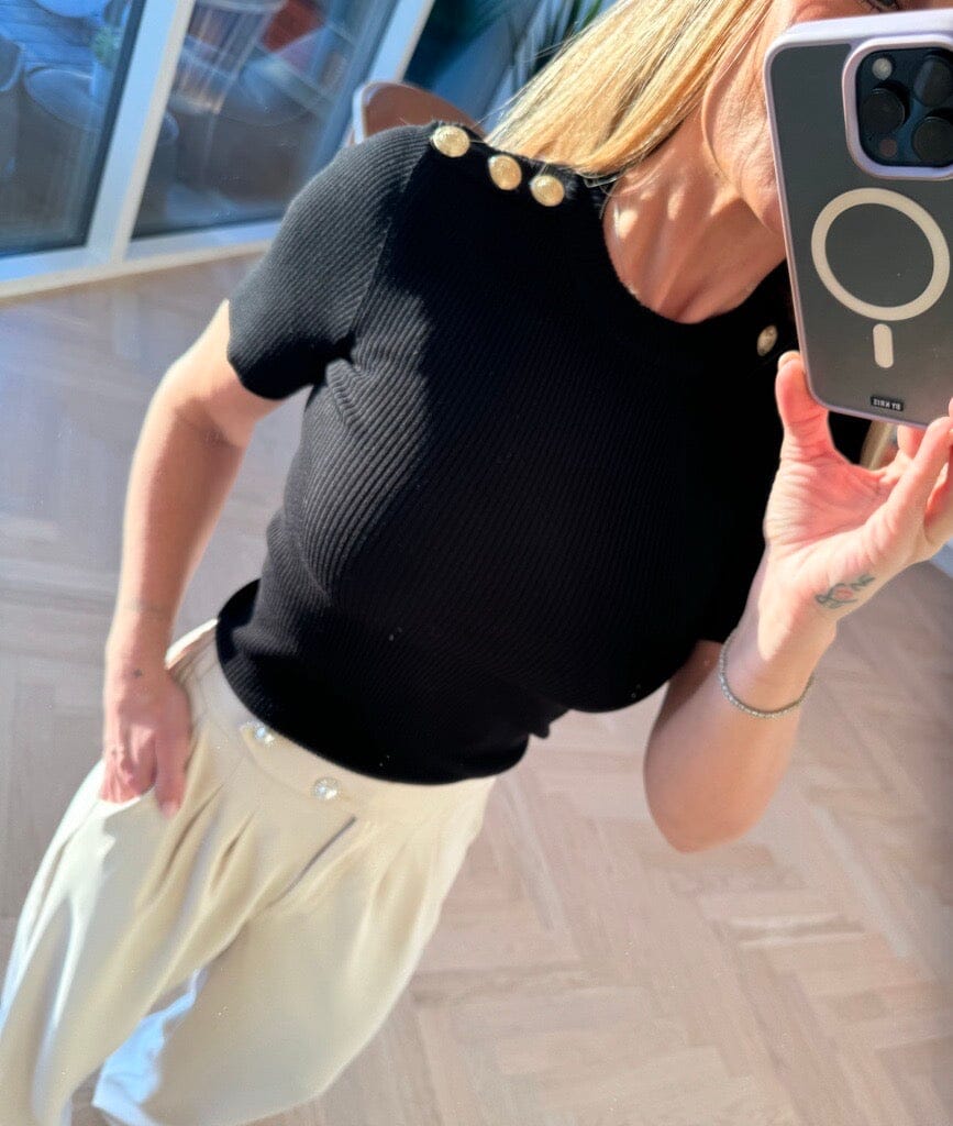 Valentin Studio - Gold Button Knit T-shirt - Black T-shirts