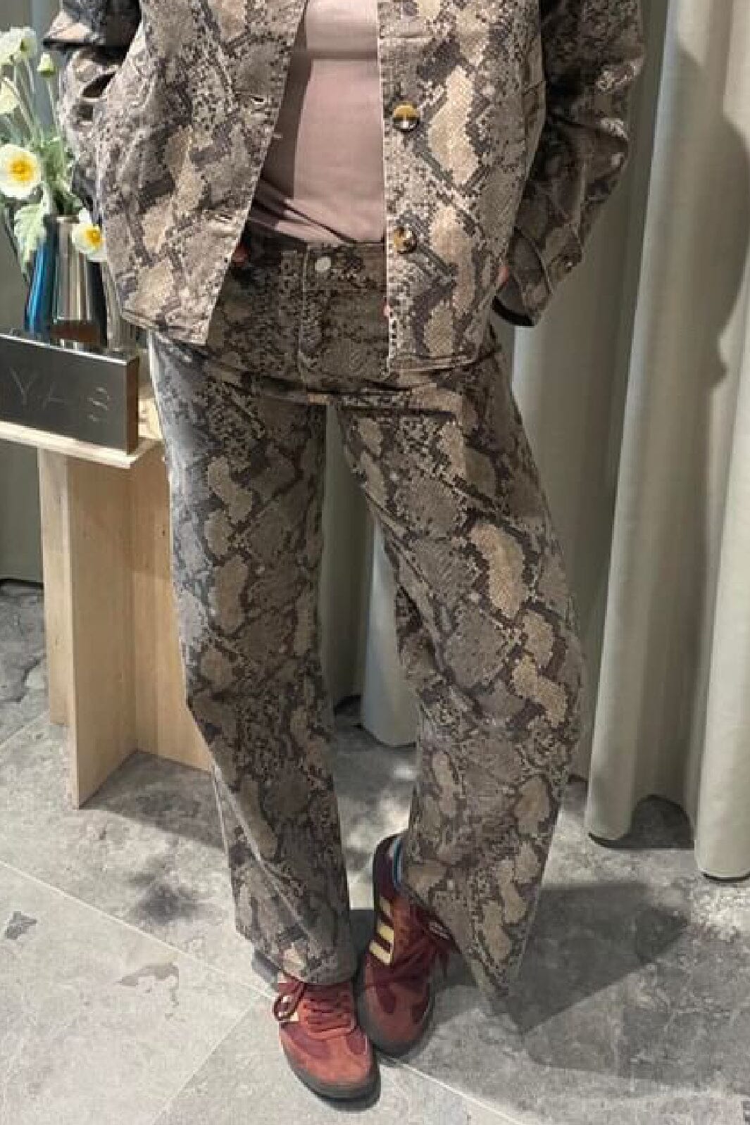 Y.A.S - Yasleonora Denim Jeans - 4611693 Black Snake Print Jeans