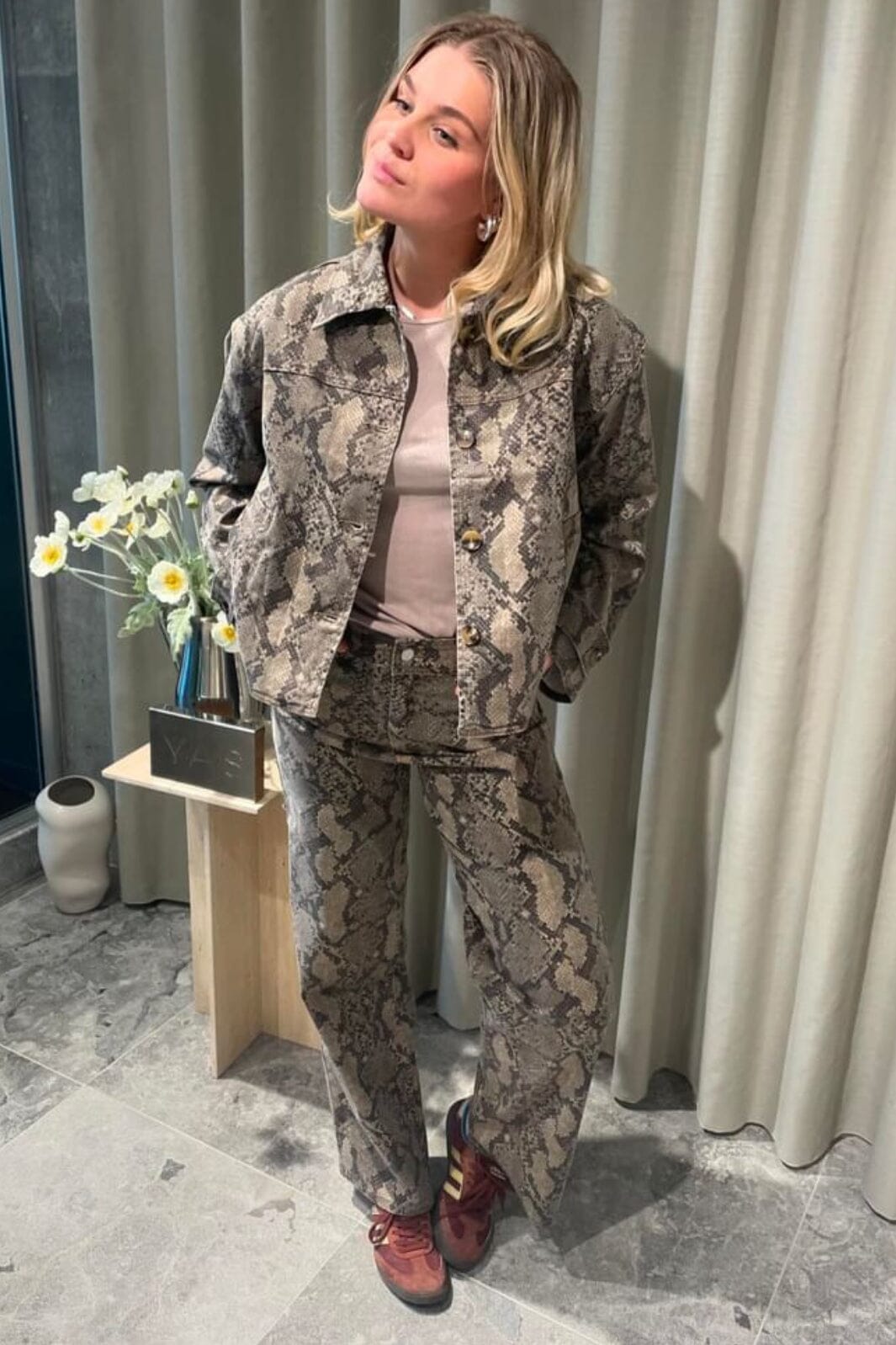 Y.A.S - Yasleonora Denim Jeans - 4611693 Black Snake Print Jeans