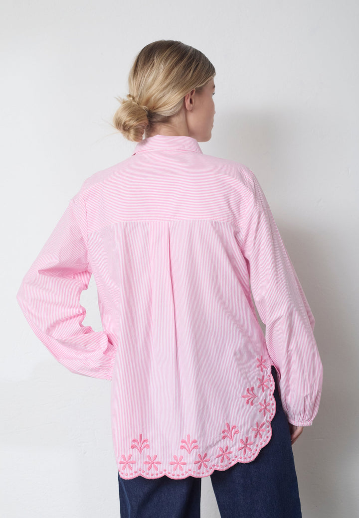 Sisters Point - Istea-Sh3 19279 - 580 - Bloom Stripe