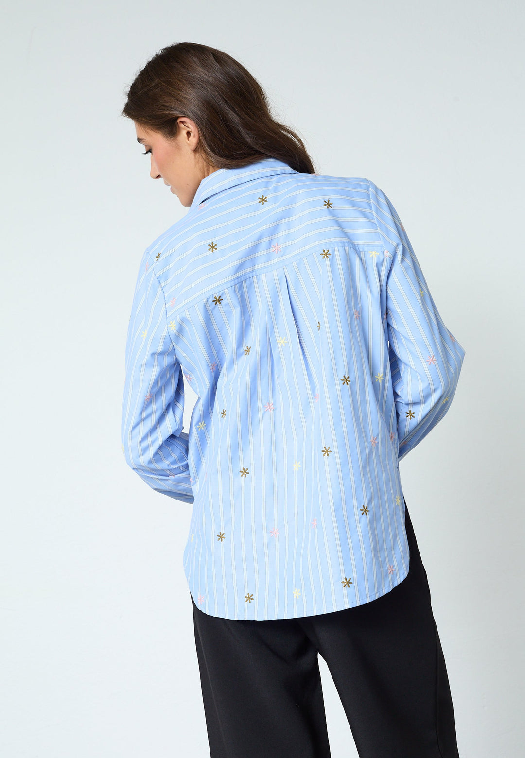 Sisters Point - Istea-Sh6 19645 - 834 - Blue Stripes