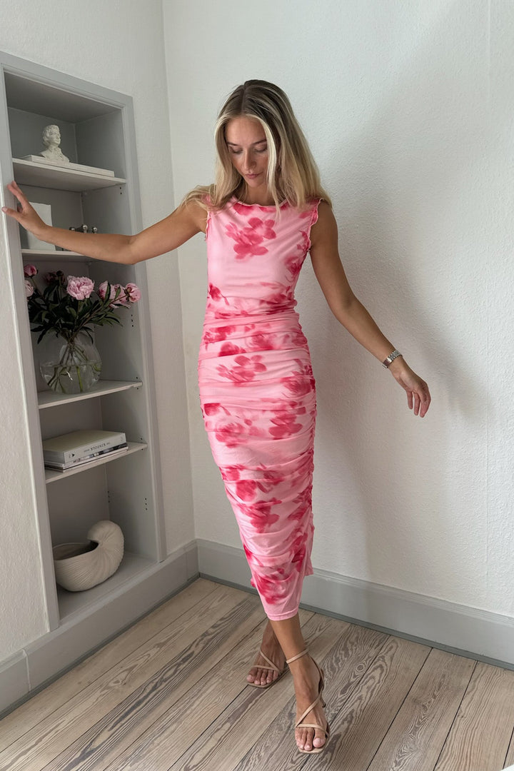 Vorbestellung - BYIC - Miraic Mesh Dress - apfp Abstract Pink Flower Print