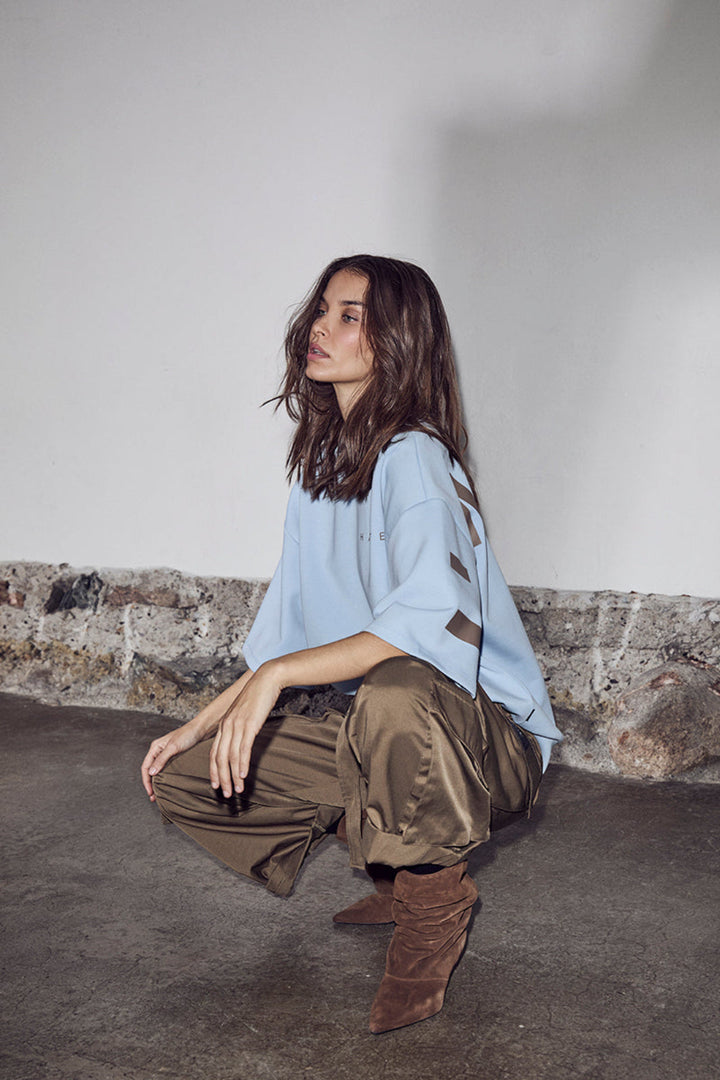 Haute L'Amitié - Maxi Split Ss Logo Sweat HL10461 - Pale Blue