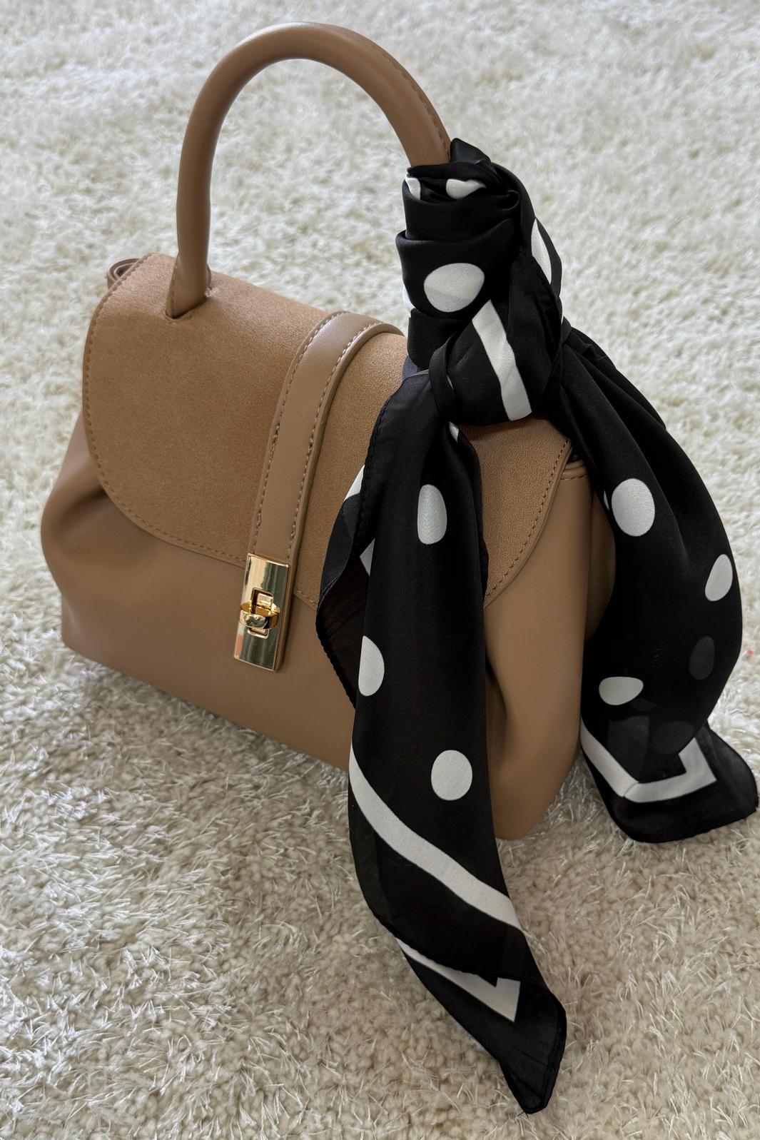 A-bee - Elin Scarf - Black