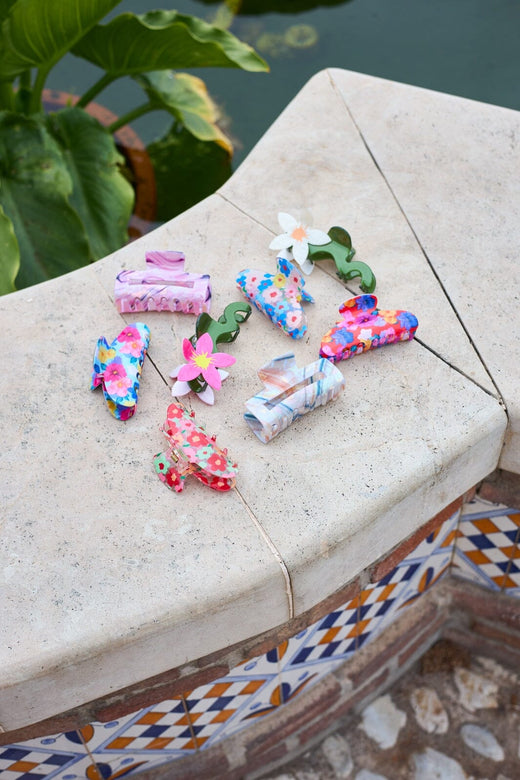 Black Colour - Bcberlin Art Hair Claw 6042 - Beige Multi