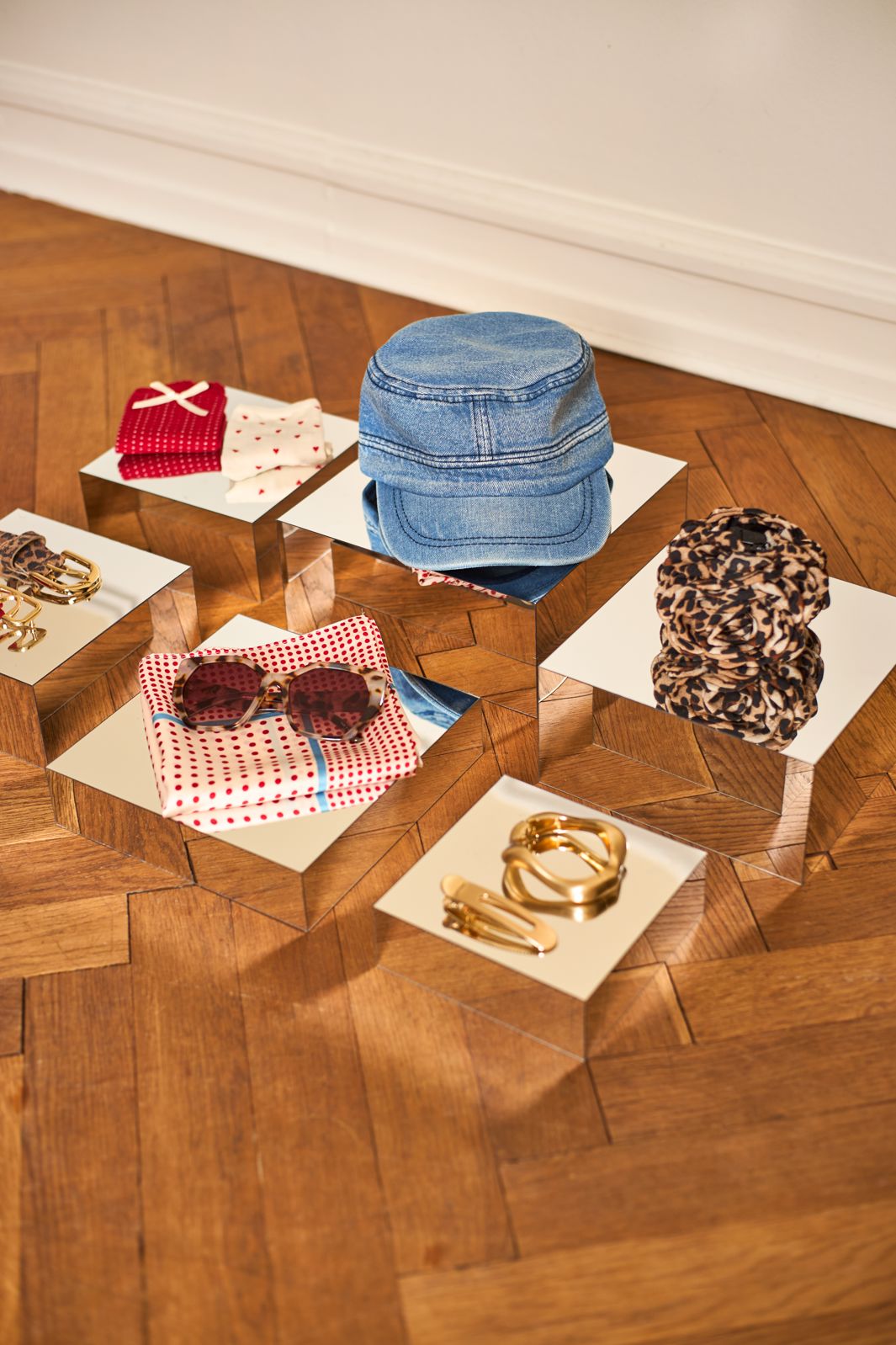 Black Colour - Bcflow Matt Bangle 4524 - Matt Golden Coloured