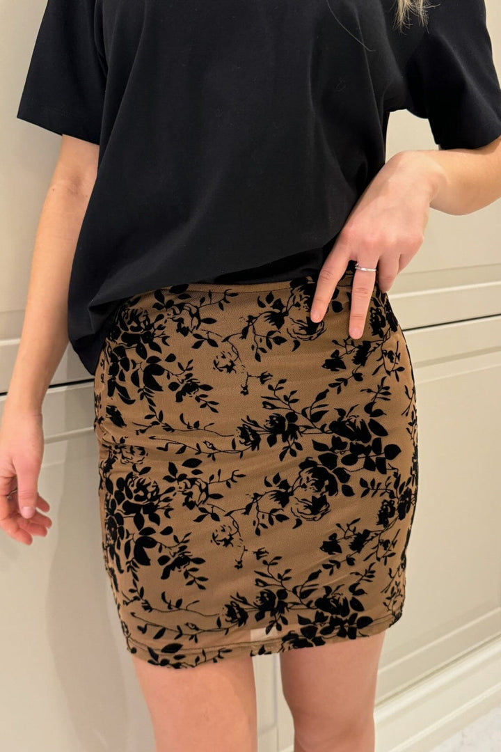 BYIC - Astaic Mesh Skirt A23742 - Bbfp Beige Black Flower Print