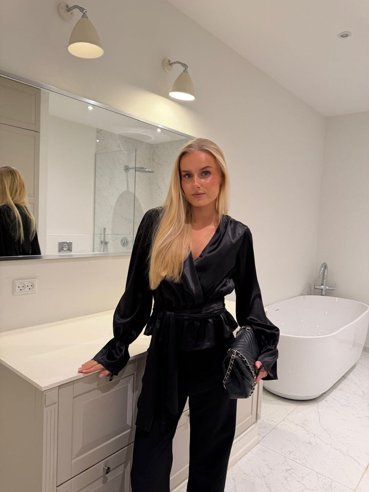 BYIC - Freyaic Shirt A2591 - Black Satin Skjorter 