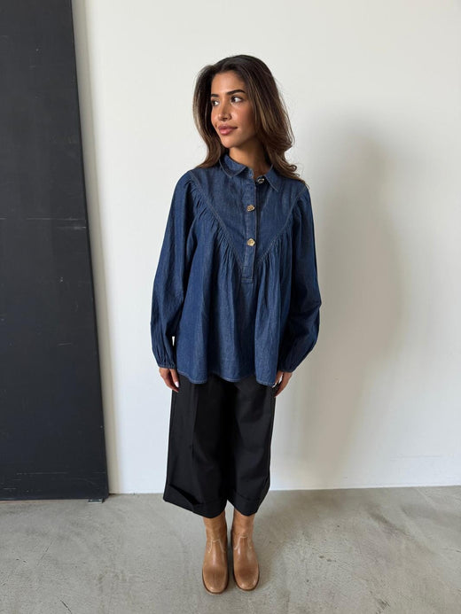 Continue - Dagny 15082 - Chambre Bluser 