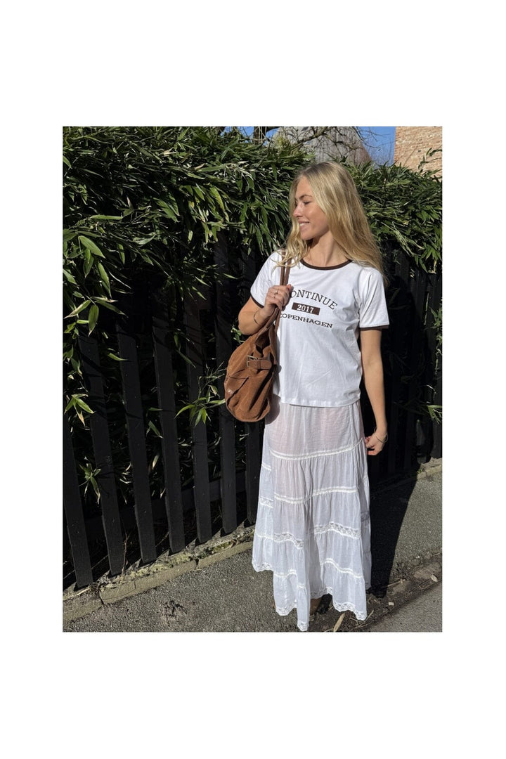 Continue - Dea 15250 - White W. Brown