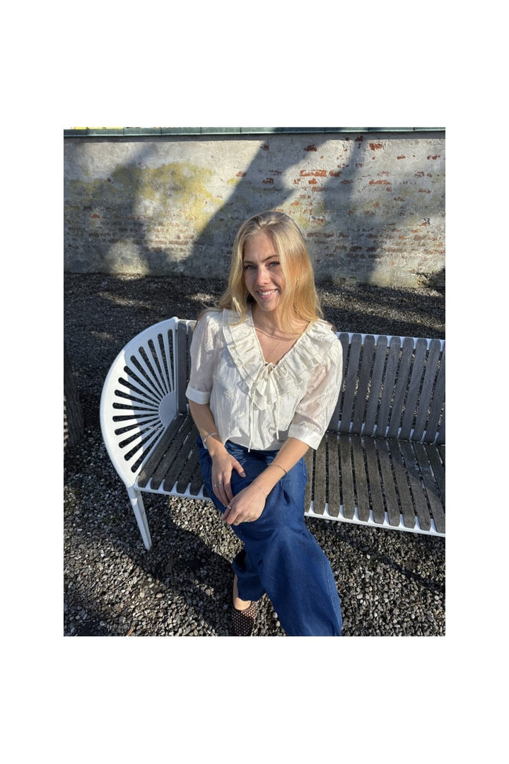 Continue - Jody Embroderty 15249 - Off White