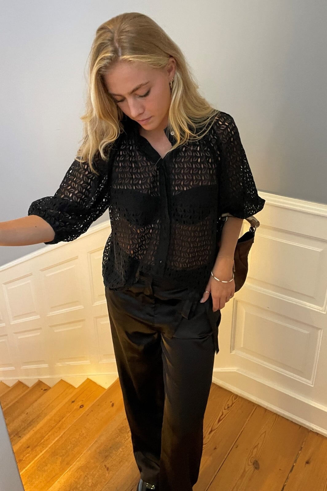 Continue - Sia Latte - 01 Black