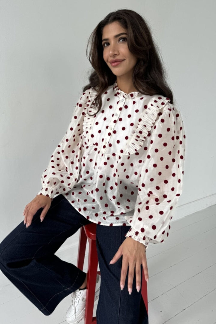 Continue - Silke Dot 14959 - White W Bordaux Dot