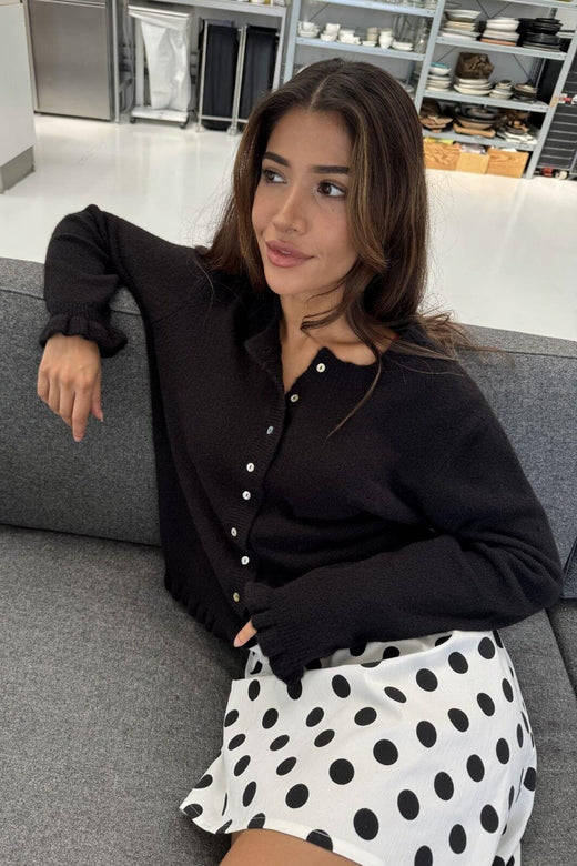 Continue - Sisse Knit 14896 - Black Strikbluser 