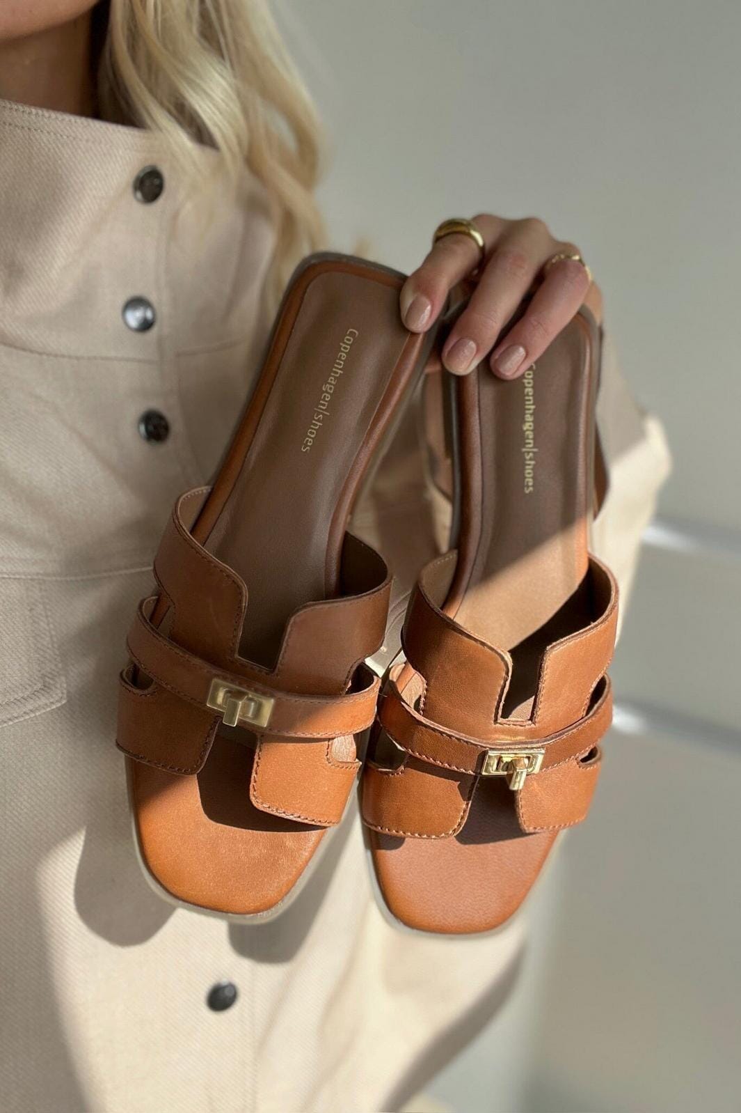 Copenhagen Shoes - Women'S World CS8463 - 0241 - Cognac Sandaler 