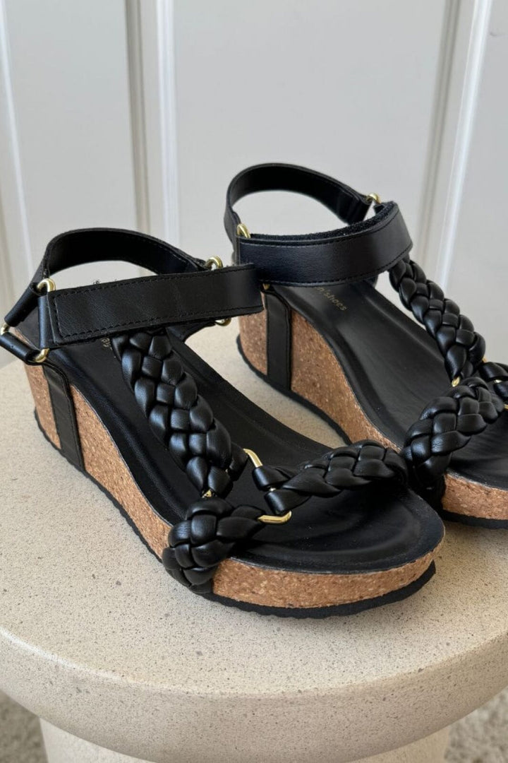 Copenhagen Shoes - Woven Lady - 0001 Black