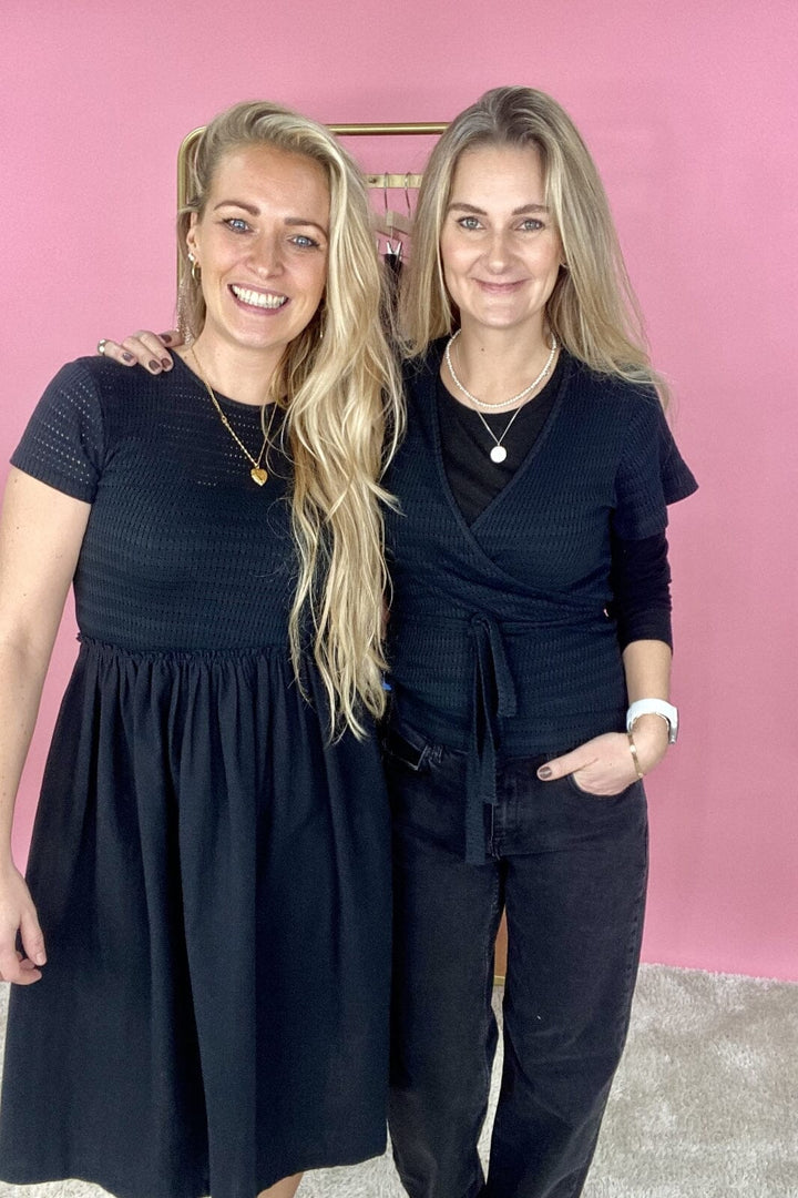 Basic Apparel - Karla Wrap Top GOTS - 001 Black