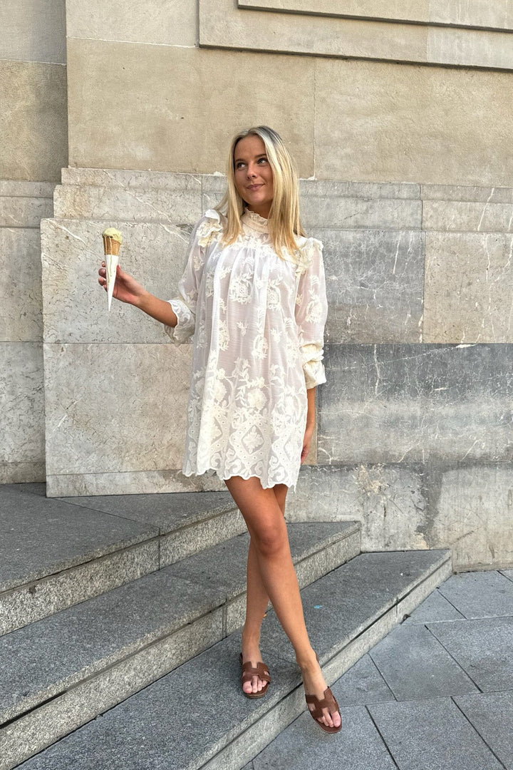 BYIC - Ellinoric Lace Dress - vw Vintage White
