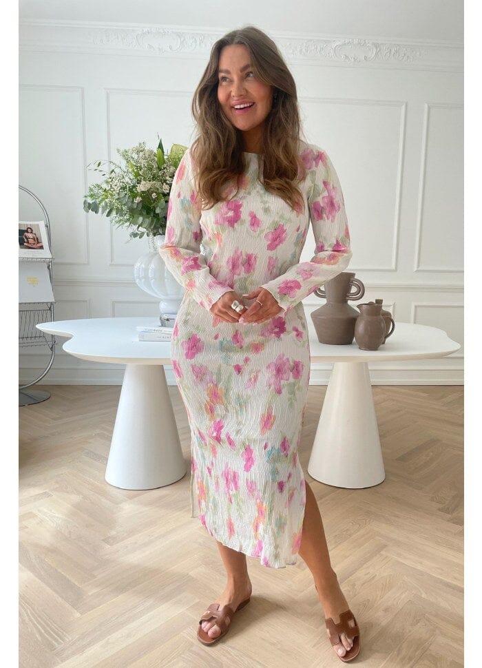 BYIC - Odaic Dress - pfbp Pink Flower Blush Print
