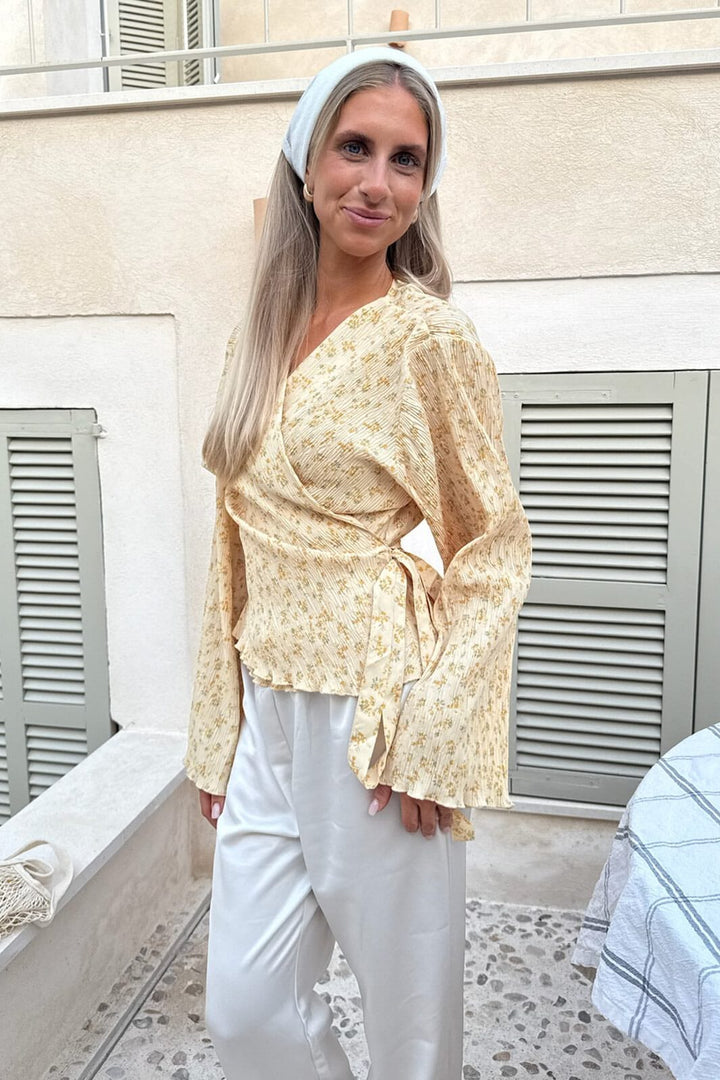 BYIC - Ofeliaic Wrap Shirt A23939 - Yellow Flower Print