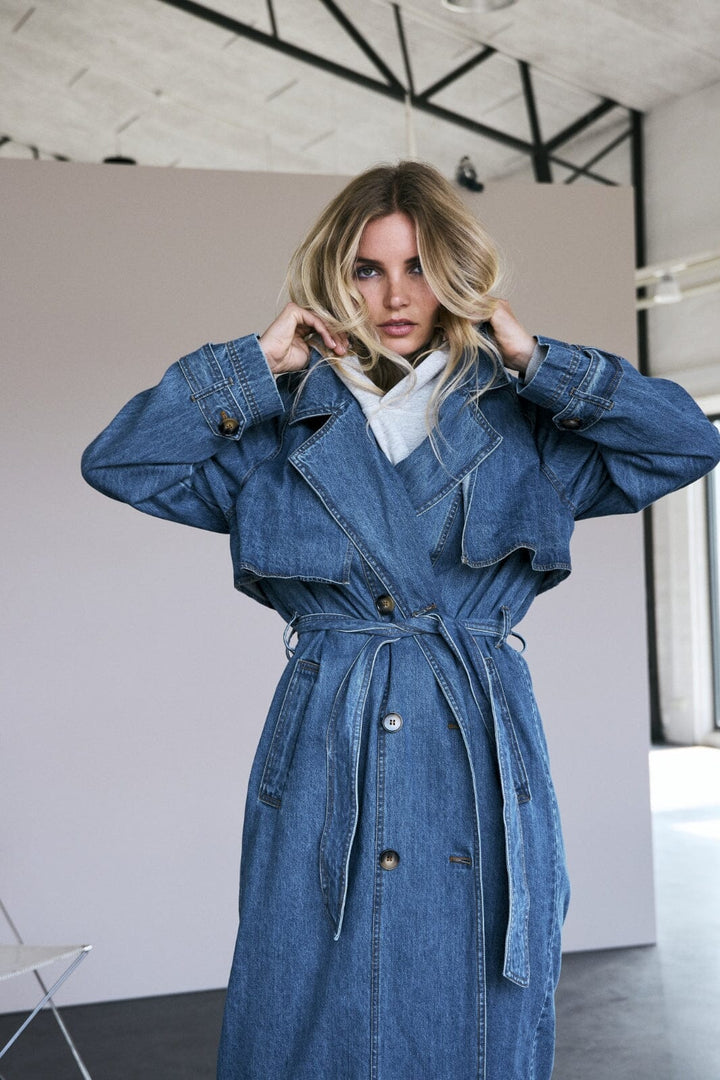 Forudbestilling - Co´couture - Delinacc Denim Trench Coat 30269 - 555 Dark Denim