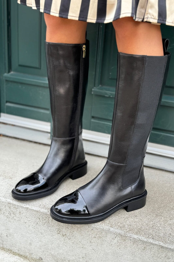 Copenhagen Shoes - The Art Boot Patent/Toe - 0001 Black