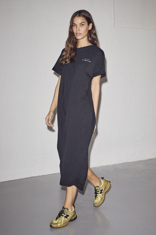 Forudbestilling - Haute L'Amitié - Hl Crew Neck Tee Dress HL10123 - Black Kjoler 