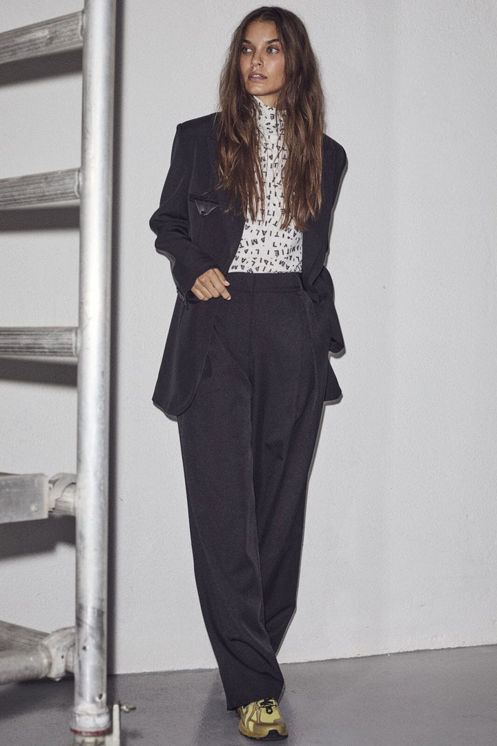 Haute L'Amitié - Premiere Single Blazer HL10002 - Black