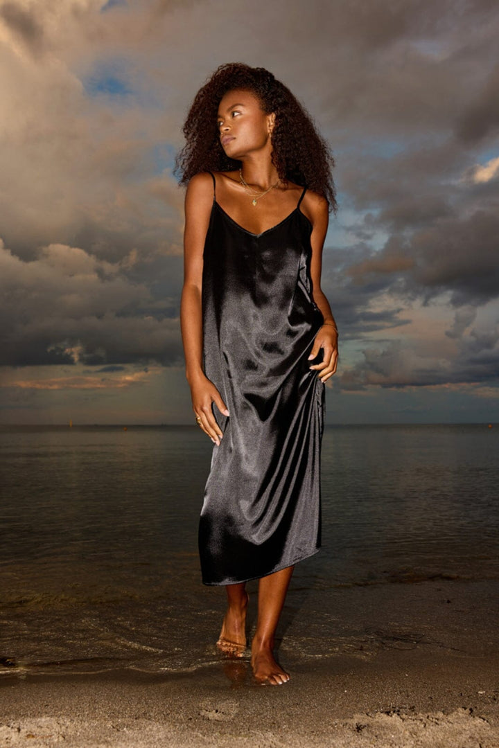 Hunkøn - Chantal Slip Dress - Black