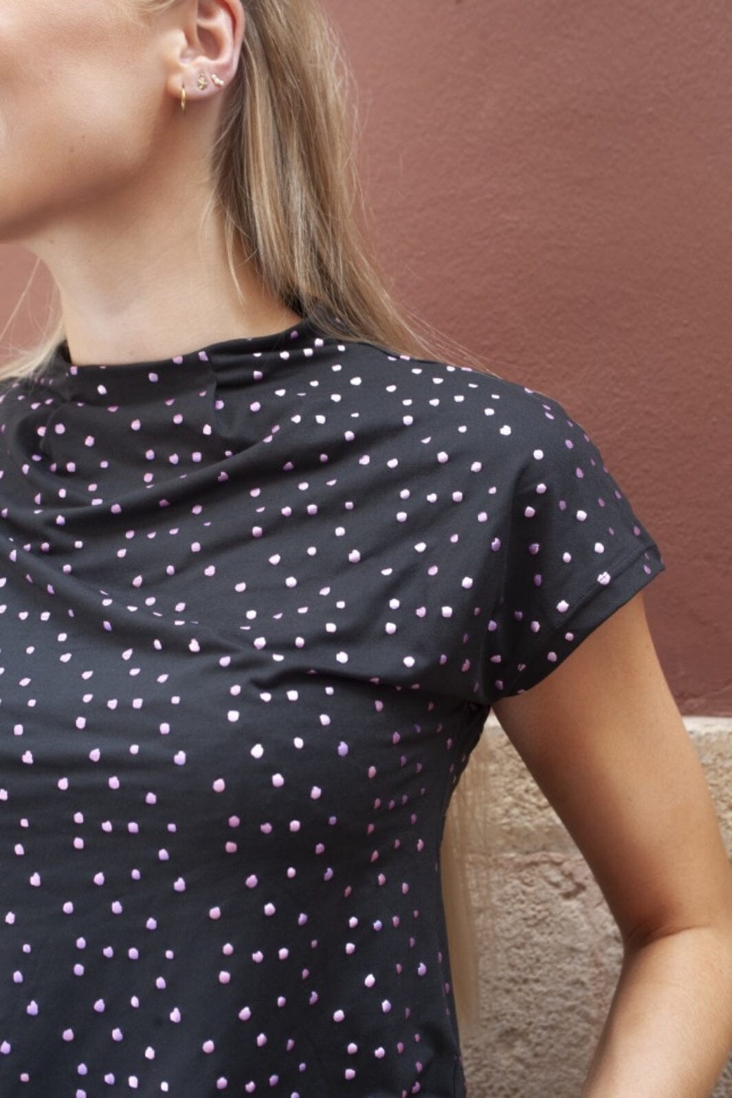 Liberte - Alma-Top - Black Pink Holographic Dot