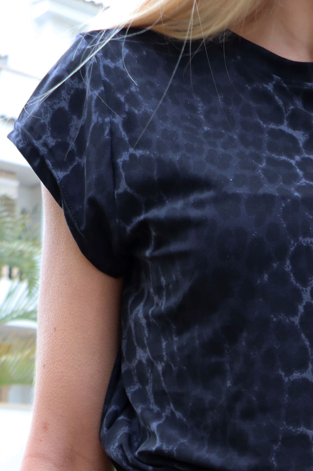 Vorbestellung - Liberte - Alma-U-Tshirt 9581 - Dark Grey Leo