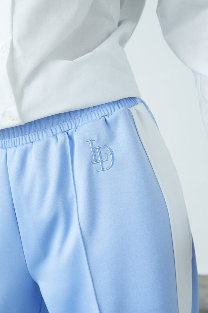 Love & Divine - Love1284 18469 - 445 - D. Blue/White