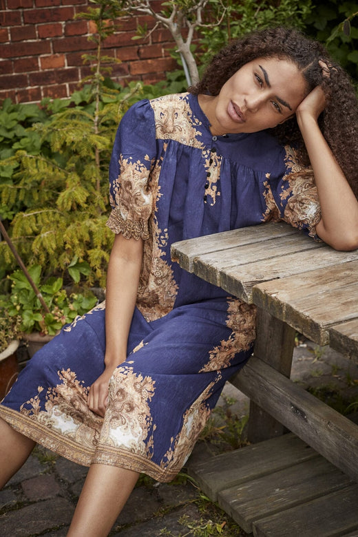 Love & Divine - Love1415 19183 - 800 - Navy/Paisley