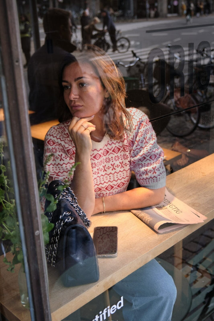 Neo Noir - Abi Vintage Knit Blouse - Red