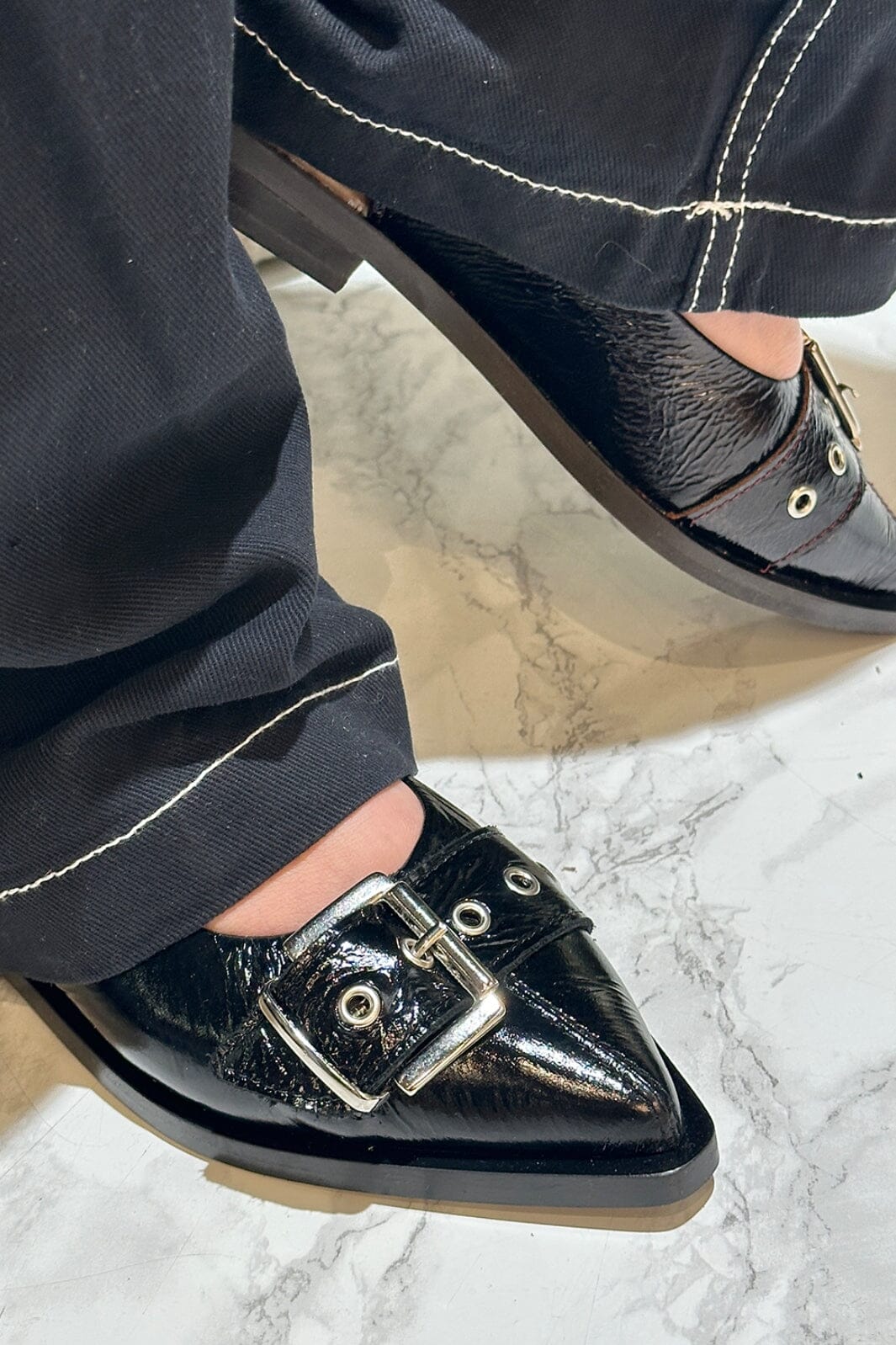 Phenumb Copenhagen - Want - Black
