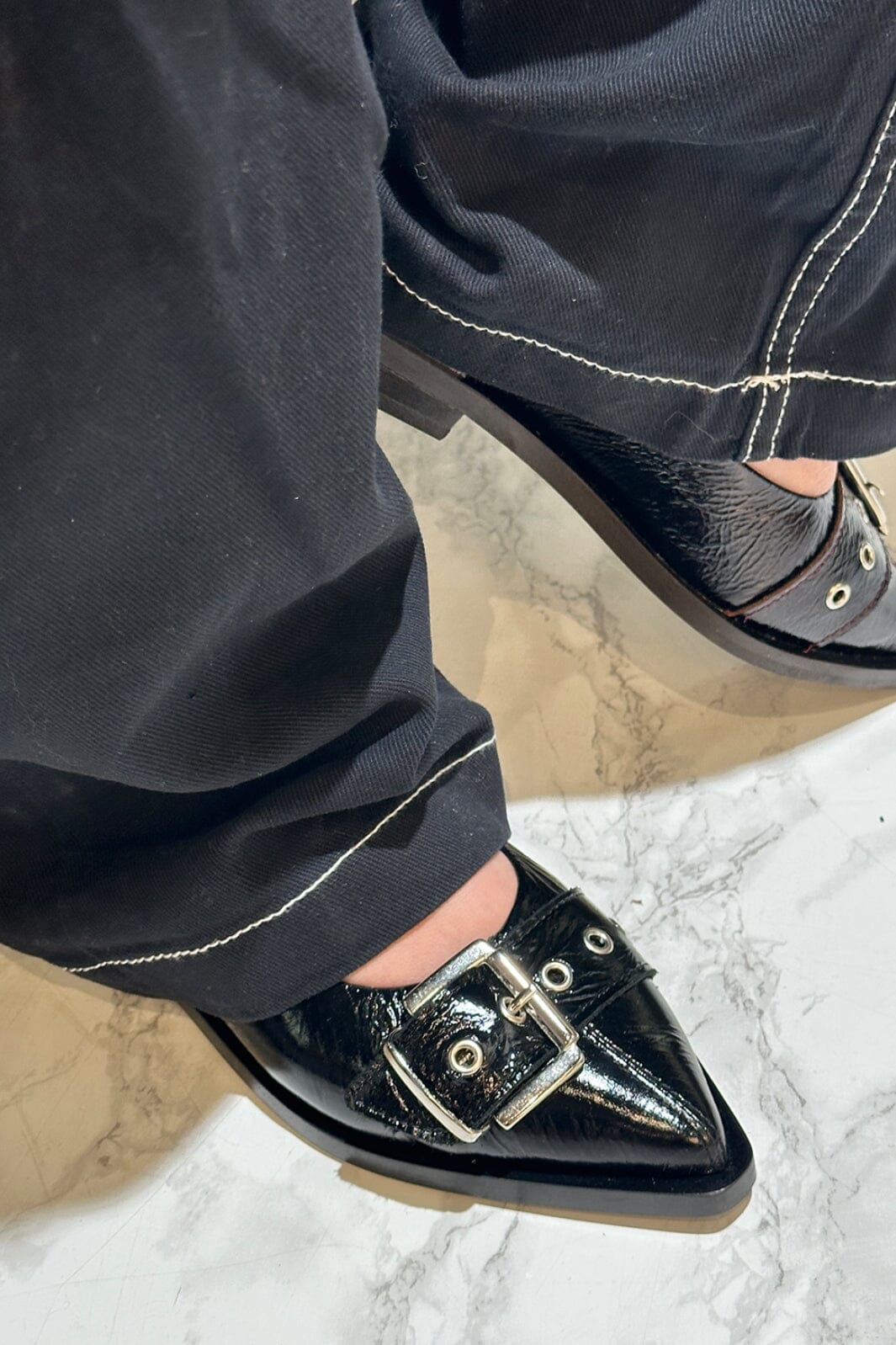 Phenumb Copenhagen - Want - Black