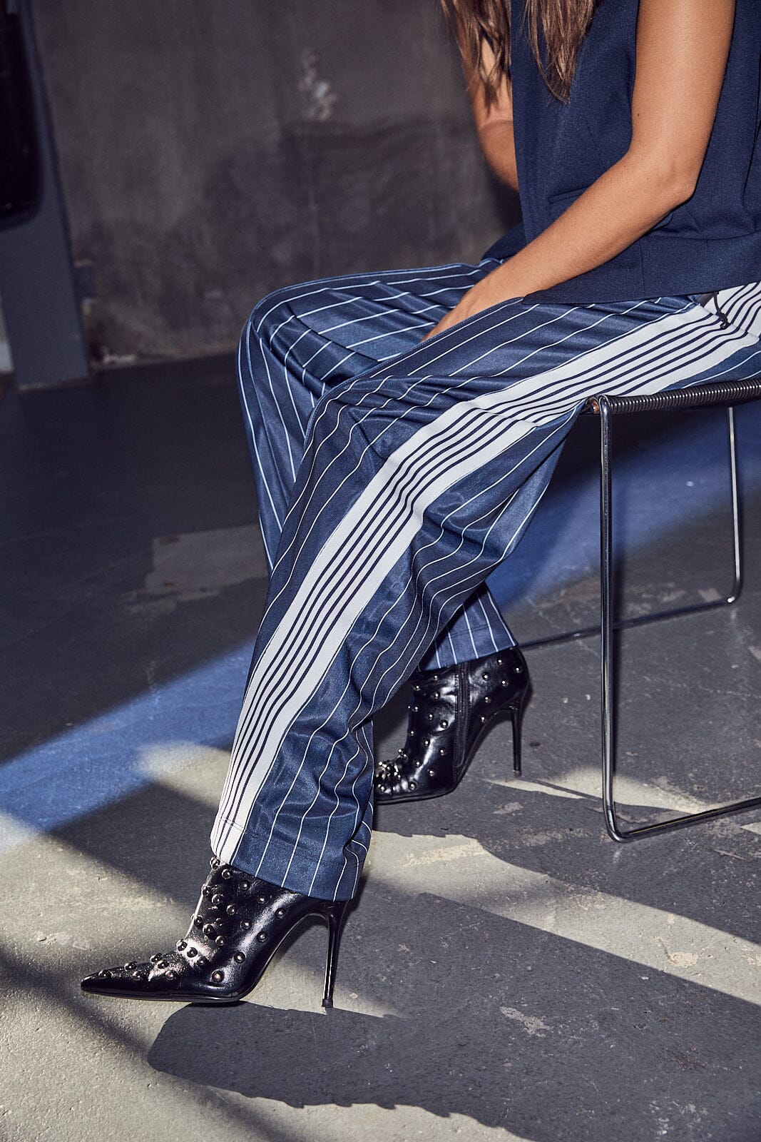 Haute L'Amitié - Baggy Pin Stripe Track Pants HL10493 - Navy Bukser 