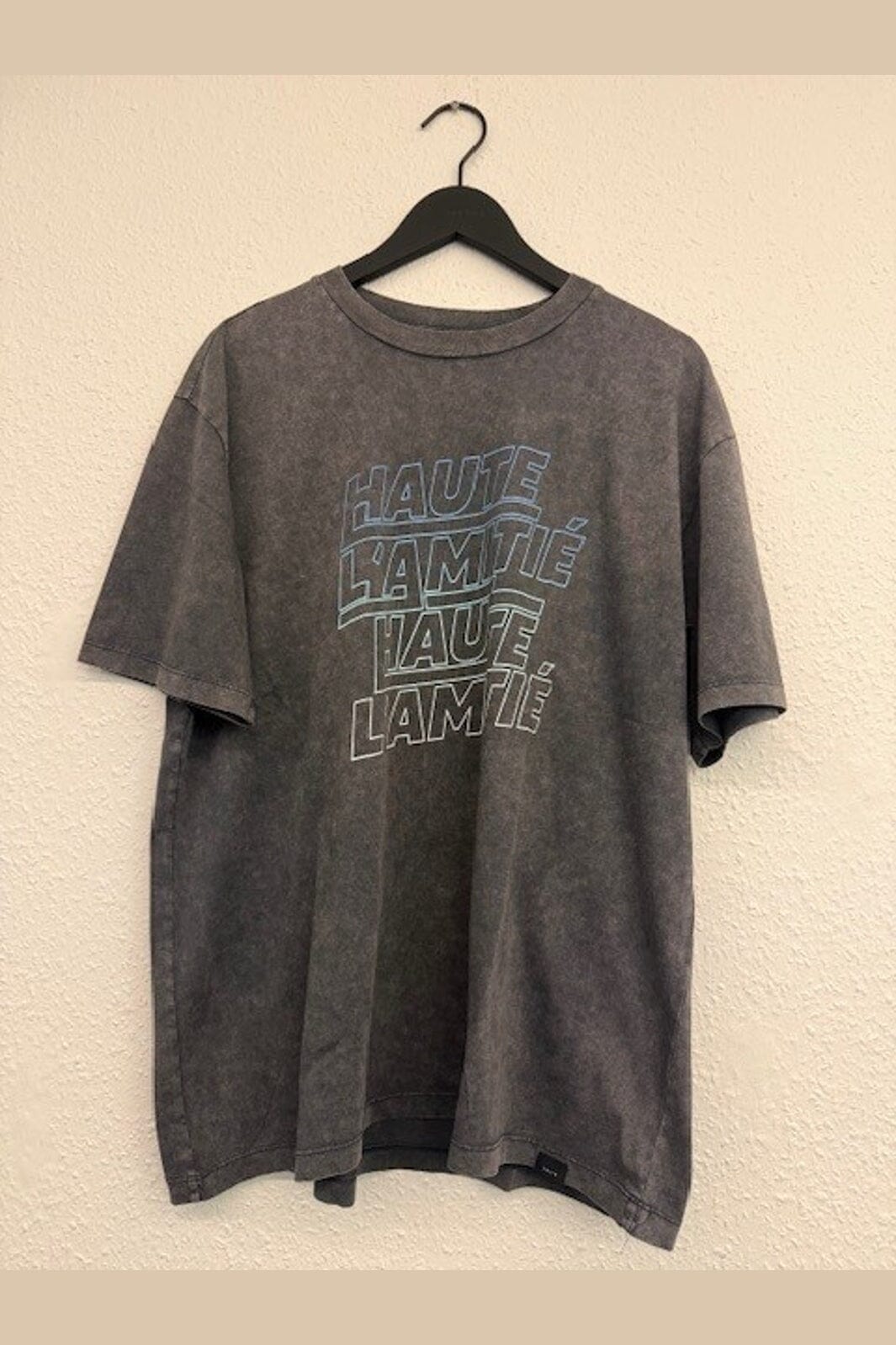 Haute L'Amitié - Noma Echo Logo Loose Tee HL10741 - Black Acid Wash/ Blue Print