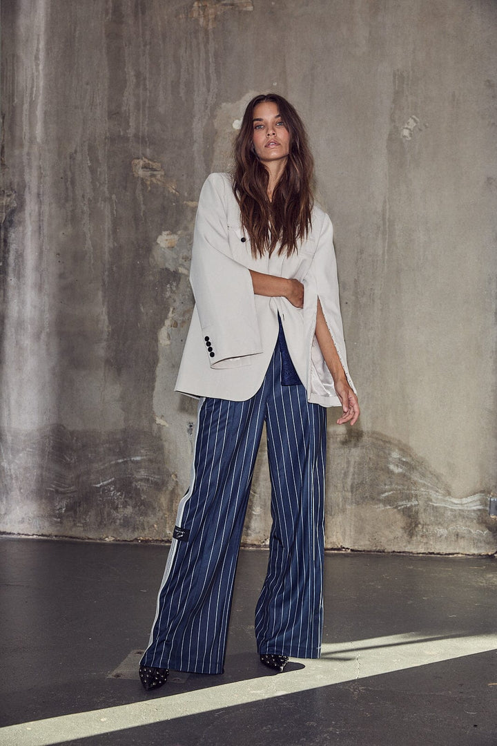 Haute L'Amitié - Premiere Hook Blazer HL10177 - Pearl Blazere 