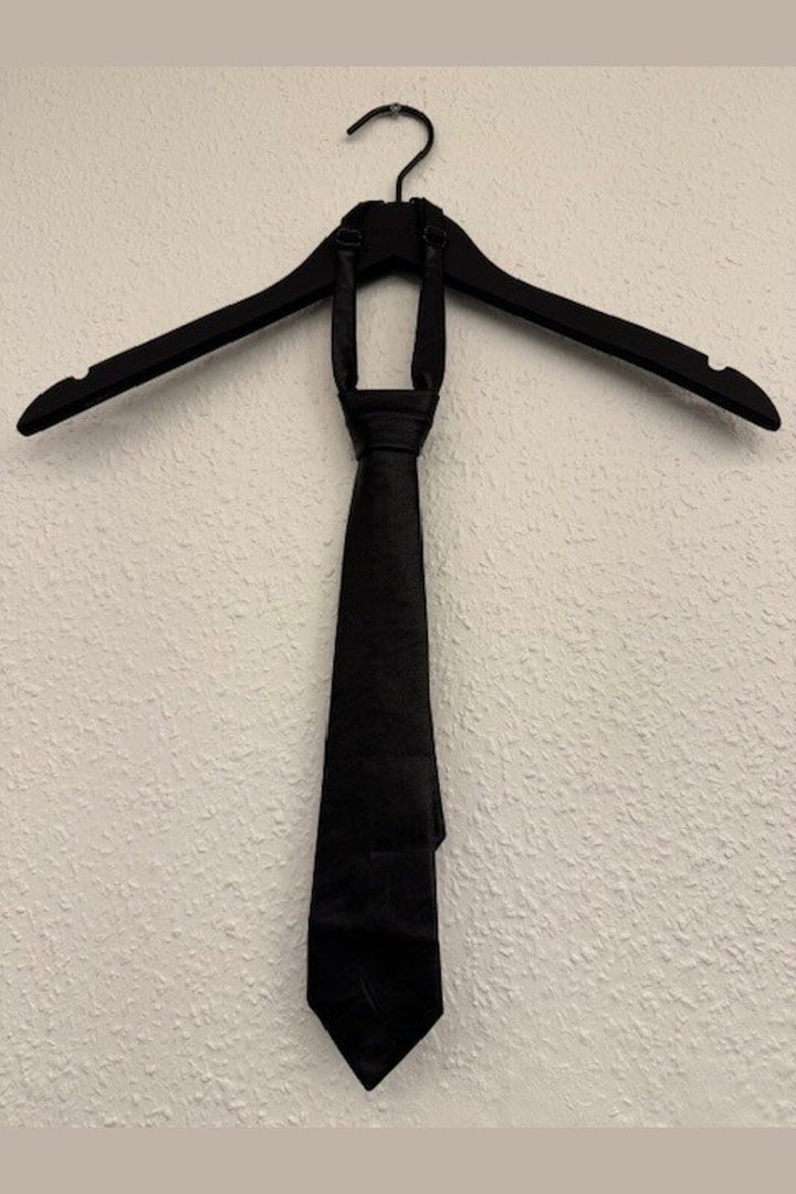 Haute L'Amitié - Pu Tie HL10699 - Black