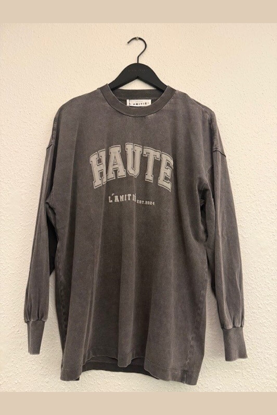 Haute L'Amitié - Romie Acid Back Hole Sweat HL10691 - Black Acid Wash