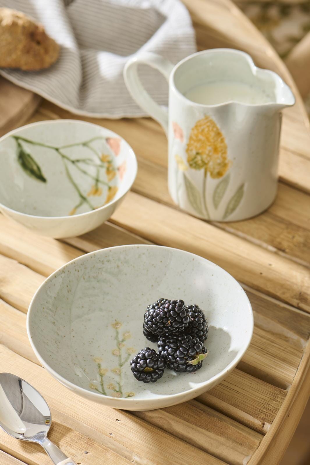 Ib Laursen - Kande m/tud blomster udvendig - Stentøj - 24032-00