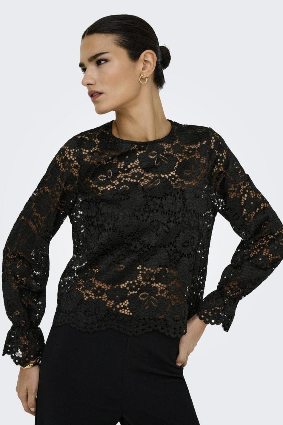 JDY - Jdylacey L/S Lace Top - 4840204 Black
