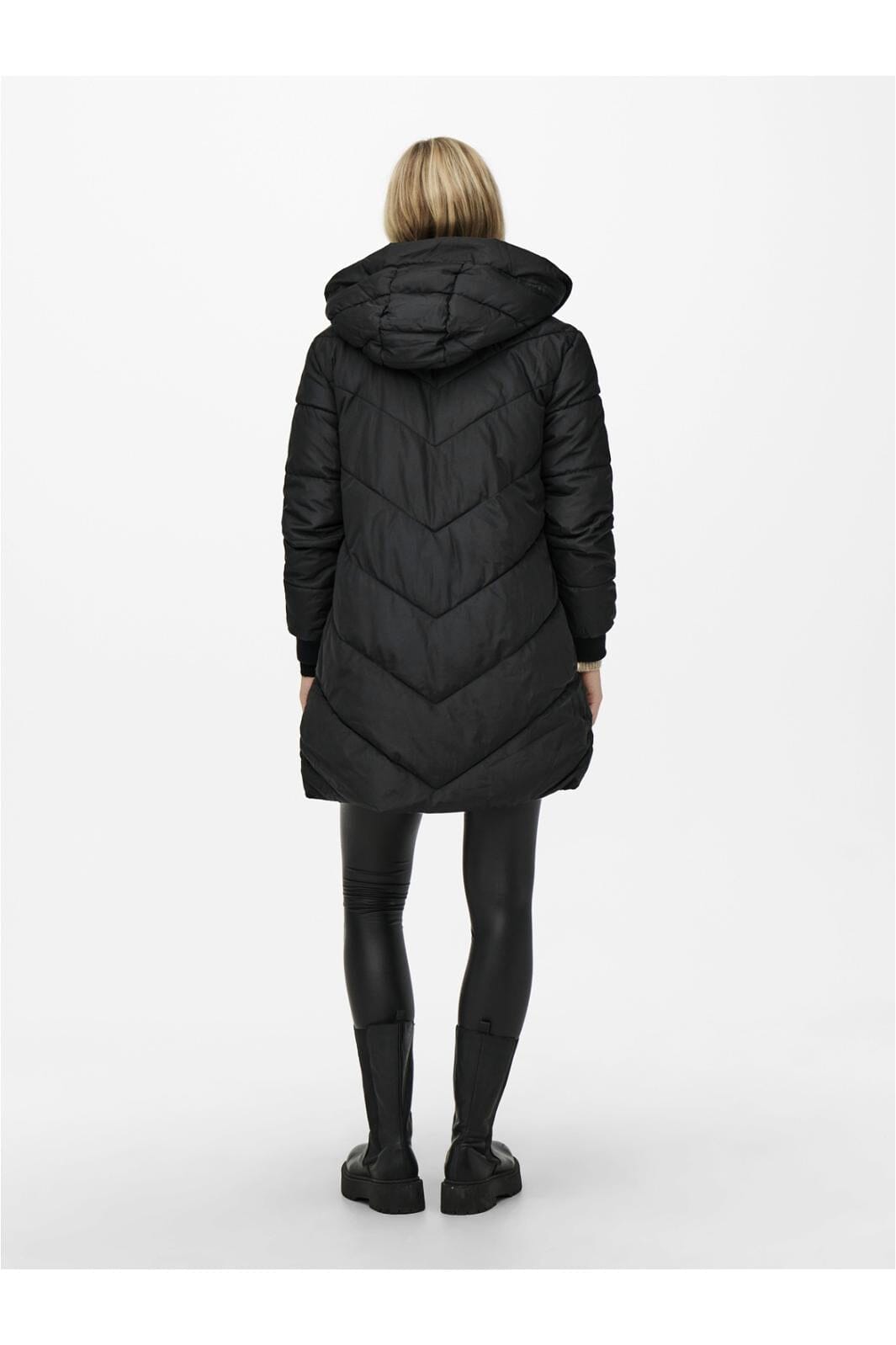 JDY - JDYskylar Padded Hood Jacket - 3802348 Black Black