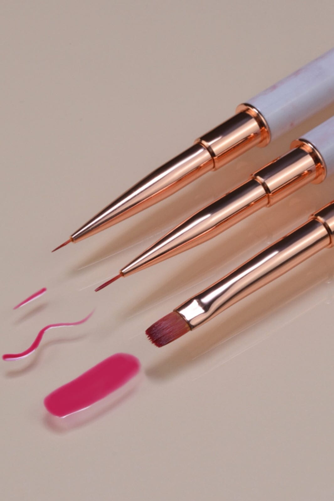 Le Mini Macaron - Les Brushes AC017 - Nail Art Brush Trio